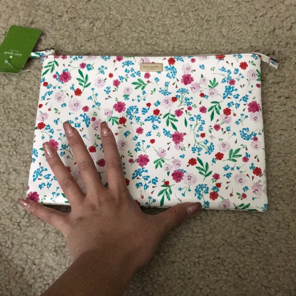 NWT Kate Spade Pouch Floral - Picture 5 of 5